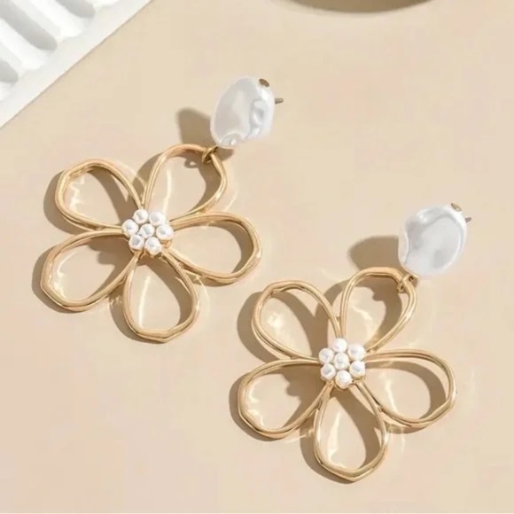 Gold-Tone Floral Drop Earrings with Faux Pearl Accents - Picture 4 of 5